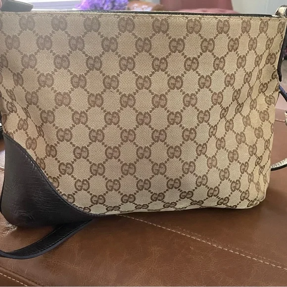 Gucci Hasler horse bit bag like new - Picture 6 of 10